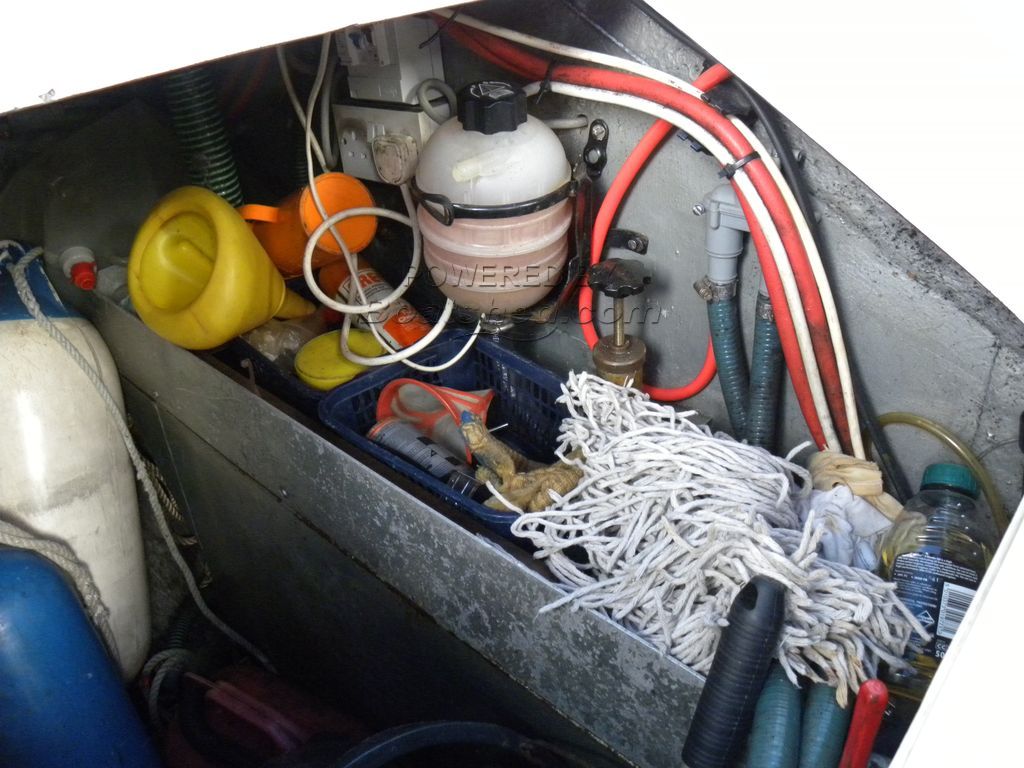 fuel tank.jpg