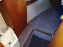 aft cabin 2.jpg