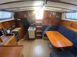 Saloon Galley Small.jpeg